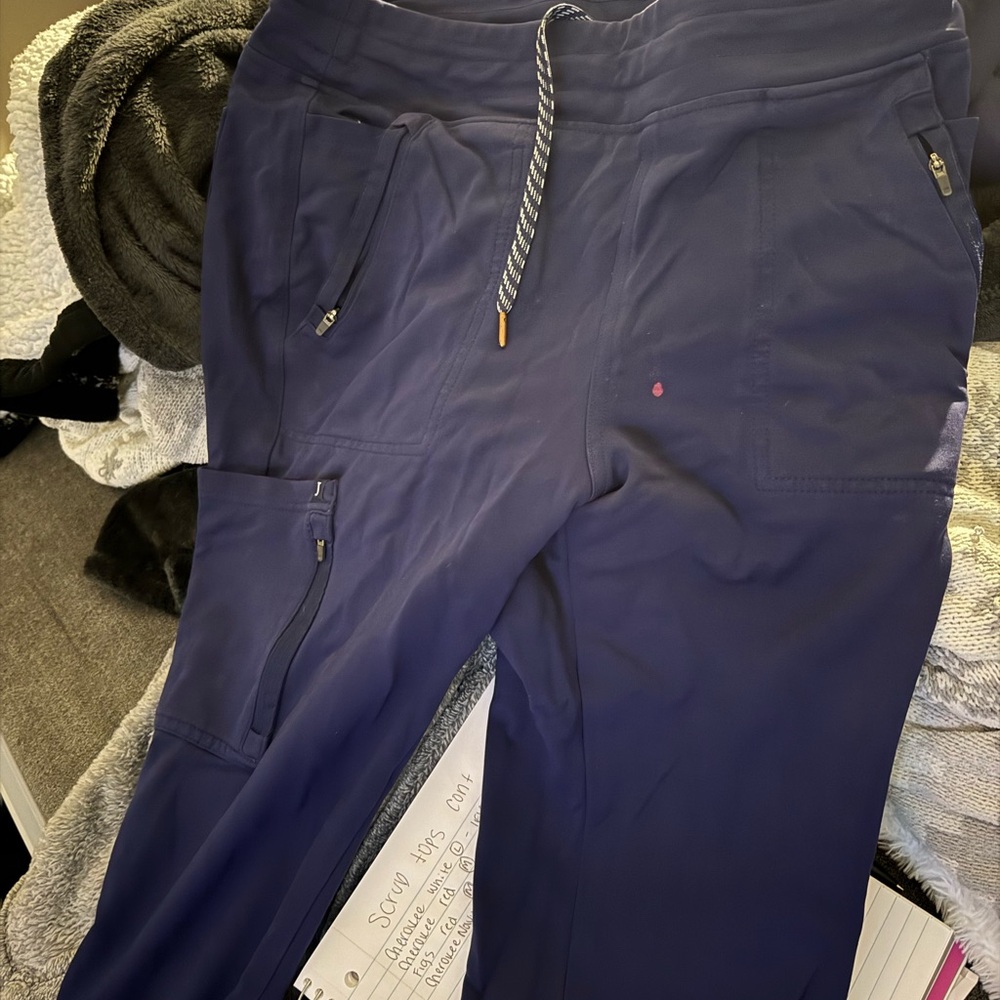 Jaanuu Women's 10-Pocket Scrub Jogger Navy Blue